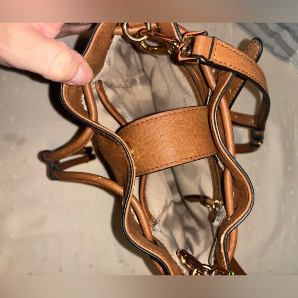 Calvin Klein Crossbody Bucket bag with Drawstring in Brown EUC - Picture 7 of 12